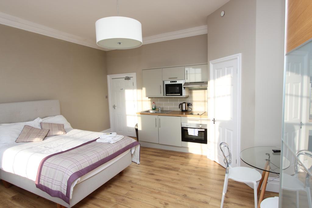 Number 1 Park Apartments Бристоль Екстер'єр фото